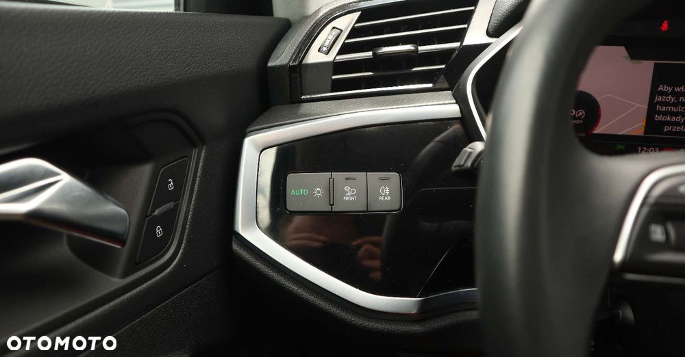 Audi Q3 35 TDI quattro S tronic - 31