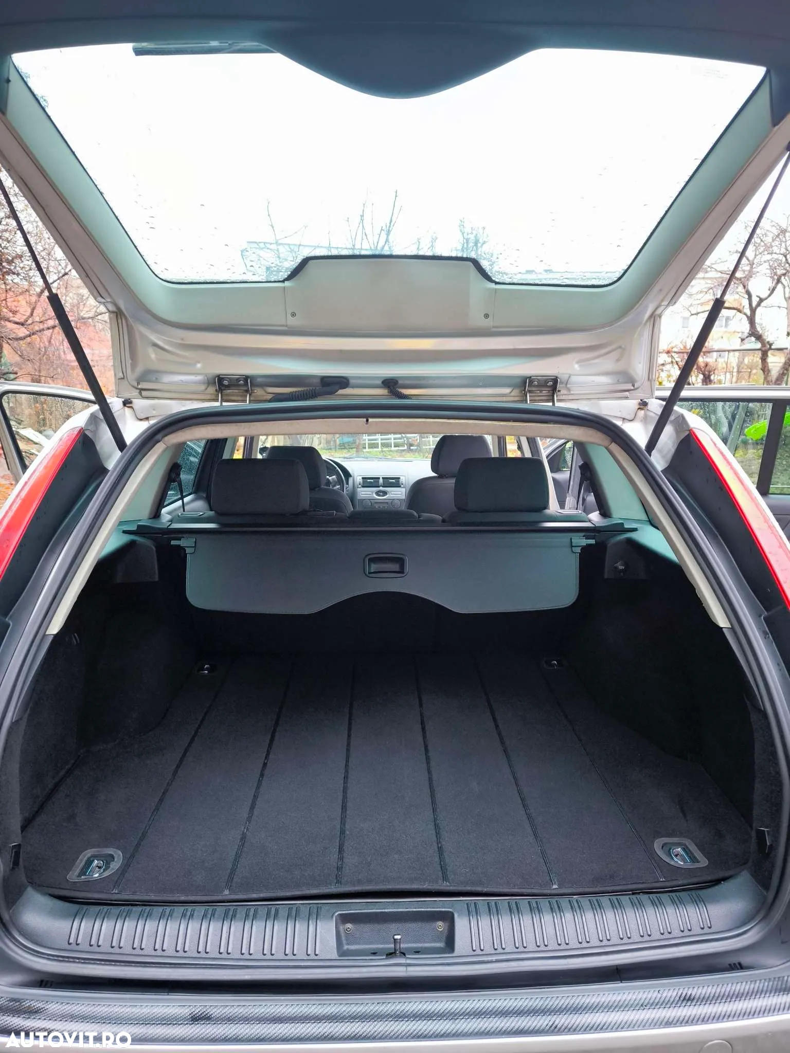 Ford Mondeo Wagon 2.0TDCi Ambiente - 12