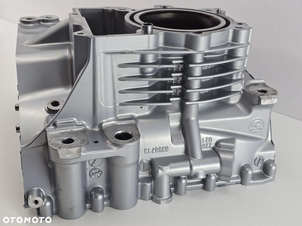 BLOK CYLINDER KARTER BMW 1250 - 6