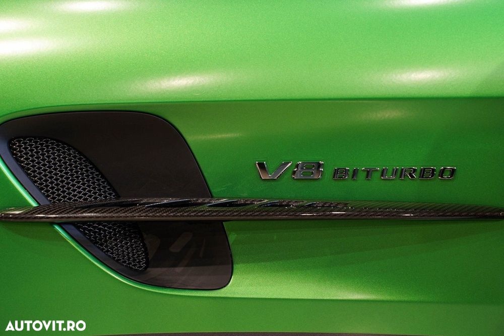 Mercedes-Benz AMG GT R - 17