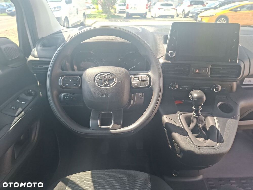 Toyota PROACE CITY - 12
