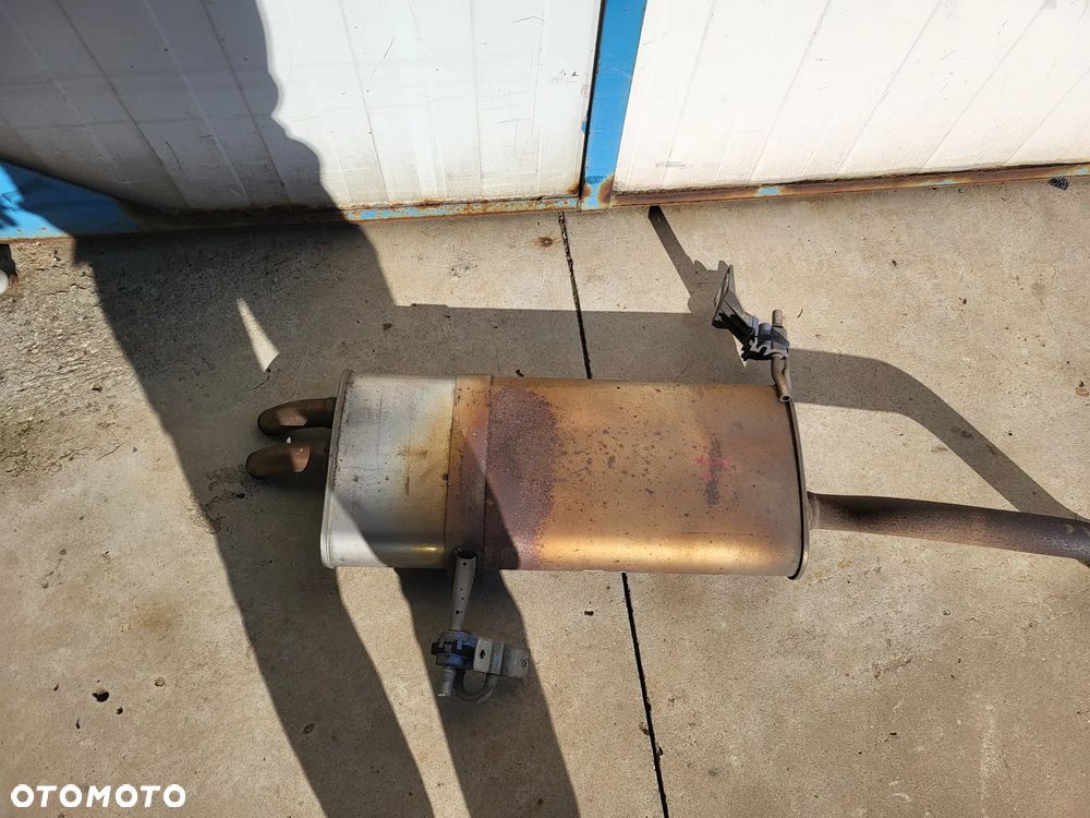 Tłumik wydech Peugeot 5008 I 1.2 THP - 2