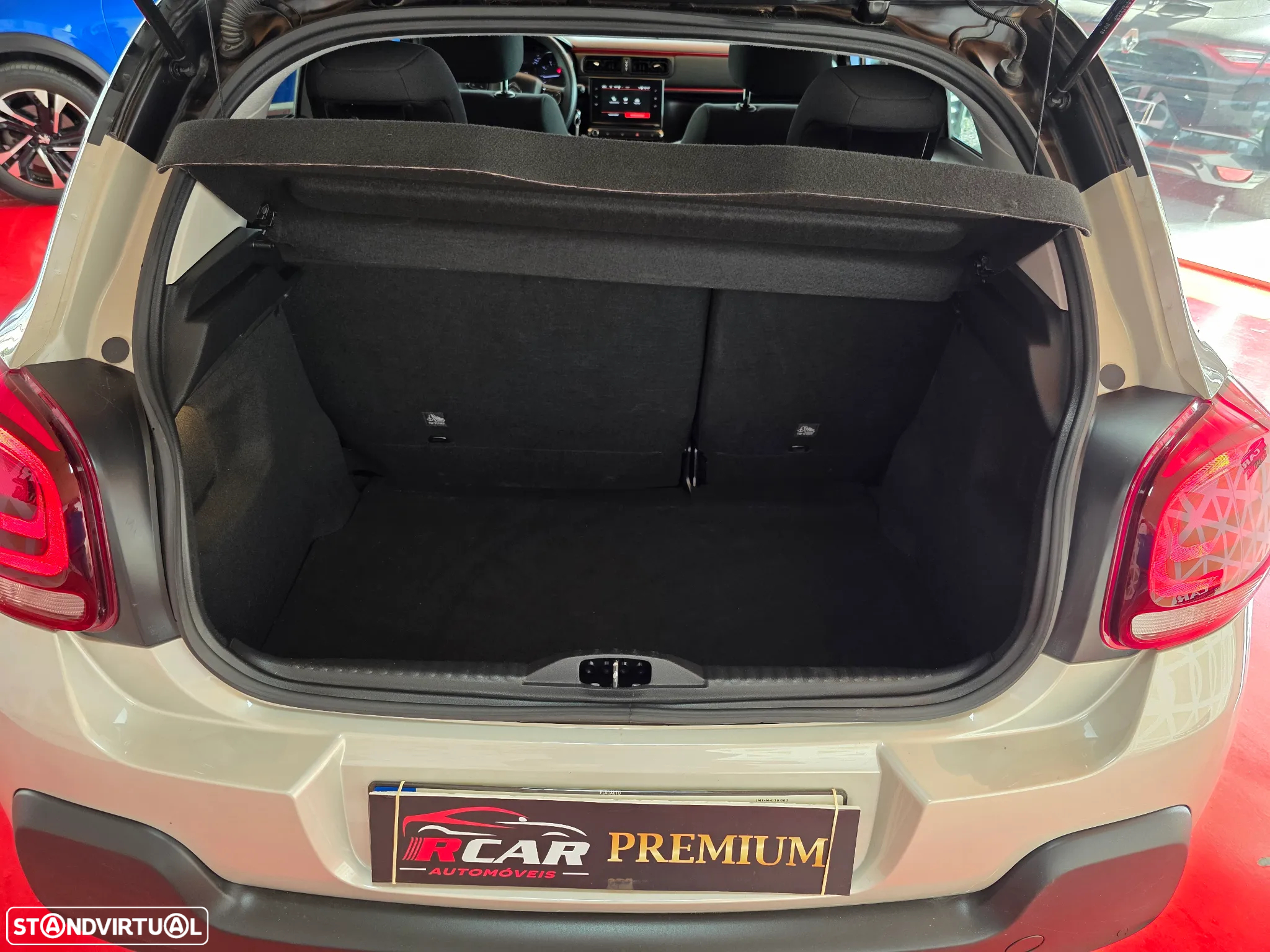 Citroën C3 1.2 PureTech C-Series - 33