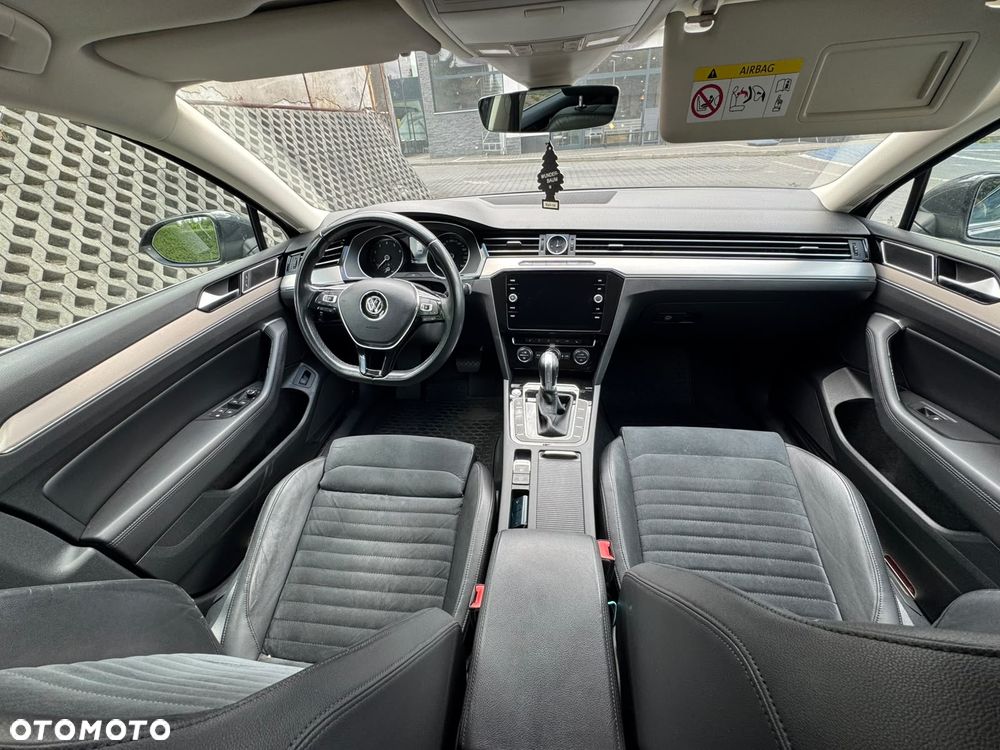 Volkswagen Passat 2.0 TSI BMT Highline DSG - 28