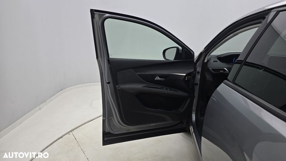 Peugeot 3008 1.5 BlueHDI S&S EAT8 Active - 11