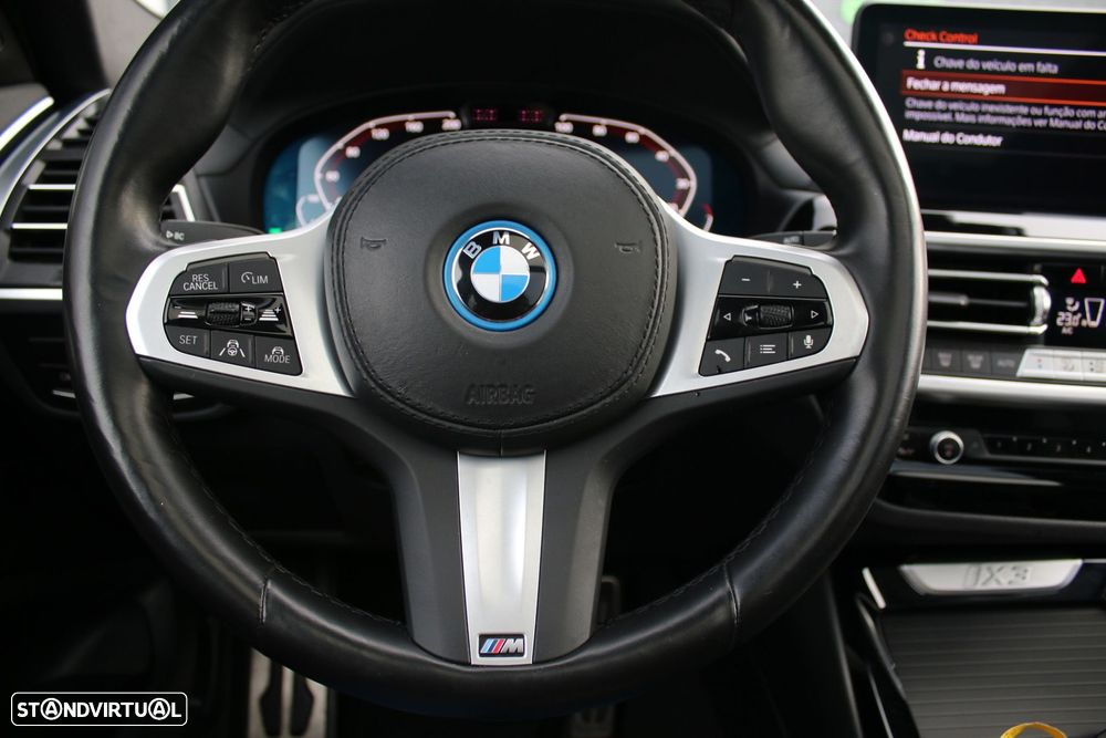 BMW iX3 M Sport Impressive - 20
