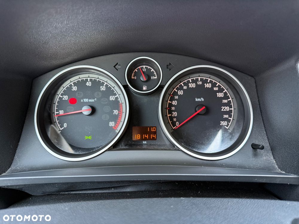 Opel Zafira 1.8 Cosmo - 26