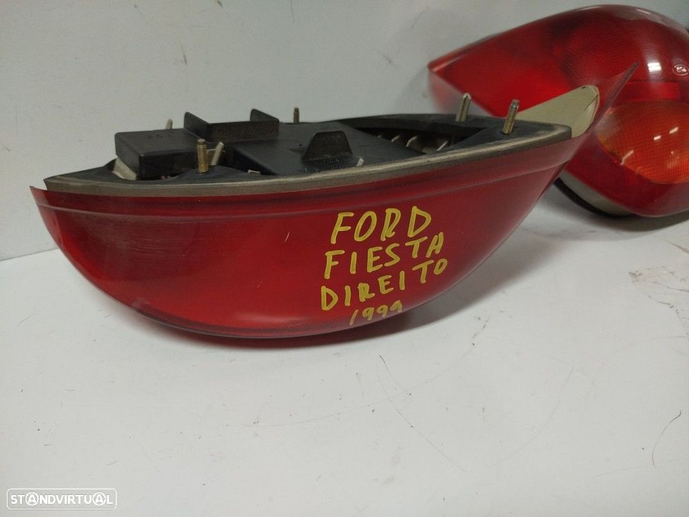 Farolim Stop Esq Ford Fiesta V (Jh_, Jd_) - 2