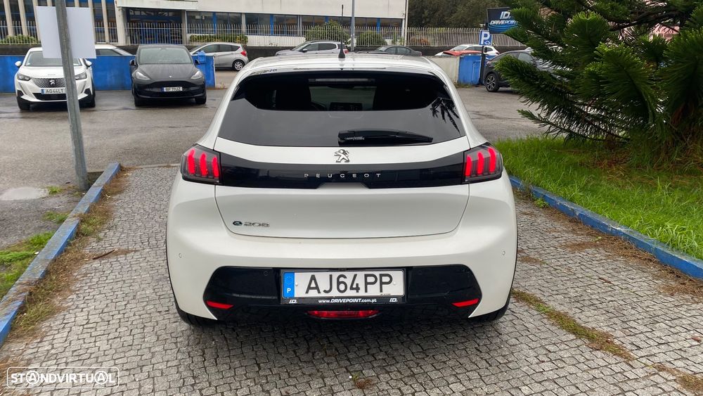 Peugeot e-208 50 kWh Allure Pack - 9