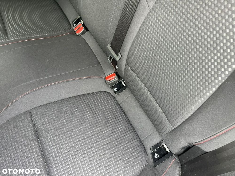 Ford Focus - 24