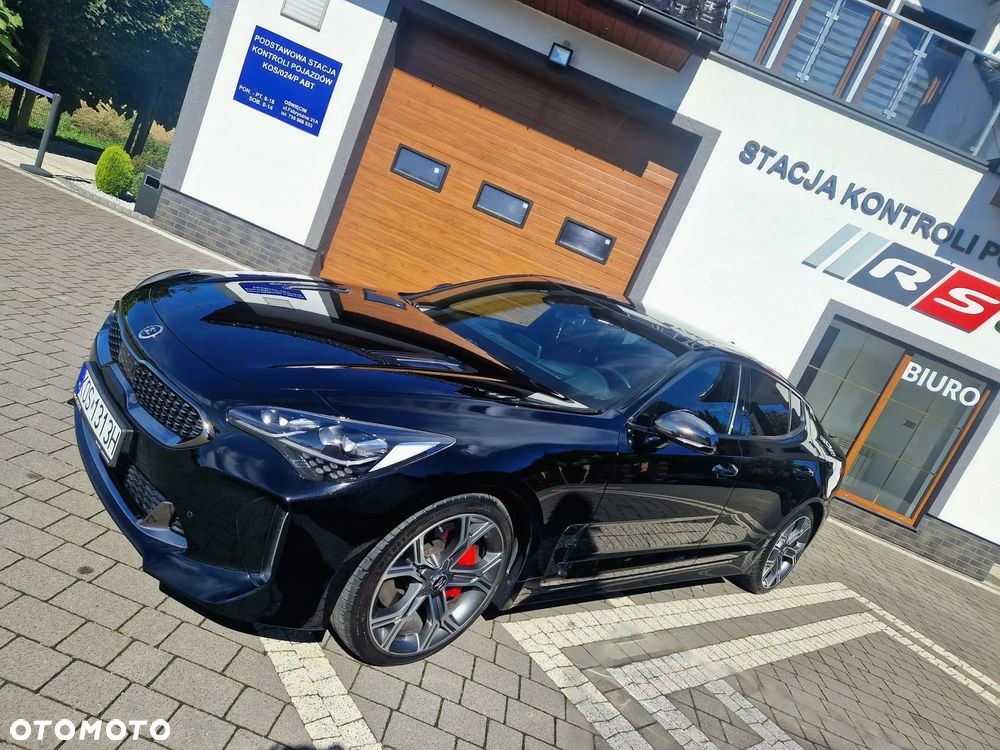 Kia Stinger 3.3 T-GDI V6 GT AWD - 4