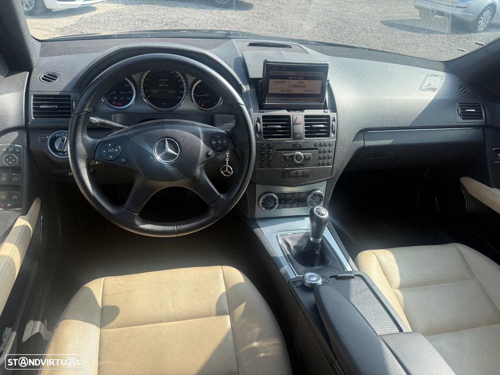 Mercedes-Benz C 220 Station CDI DPF BlueEFFICIENCY Avantgarde - 7