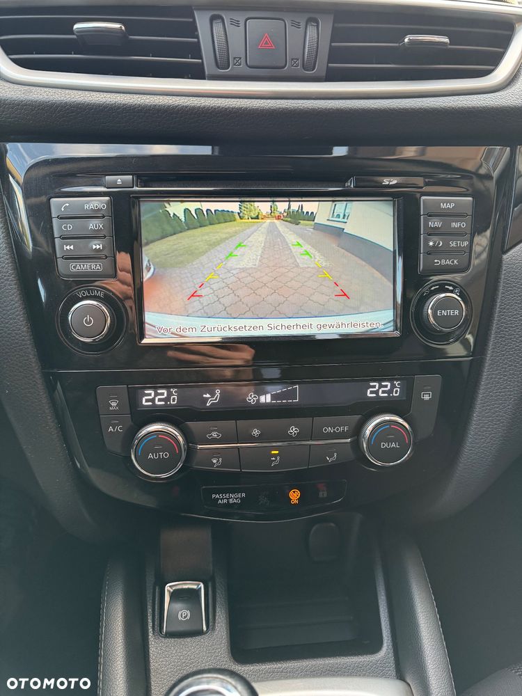 Nissan Qashqai 1.2 DIG-T N-Vision - 16