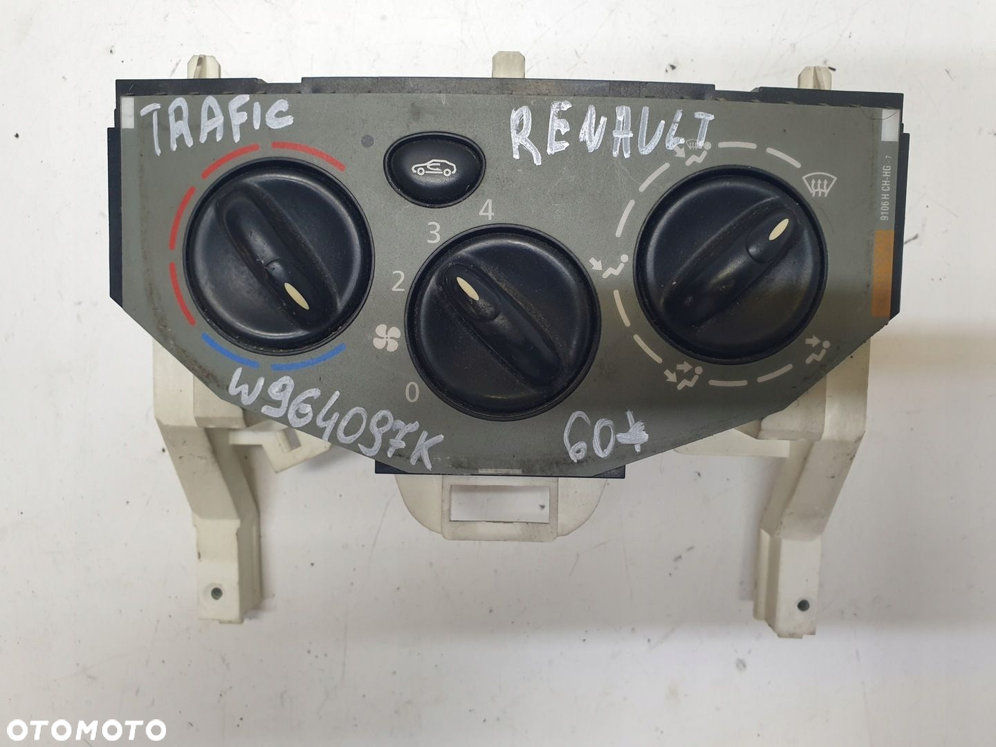 PANEL NAWIEWU RENAULT TRAFIC W964097K - 2