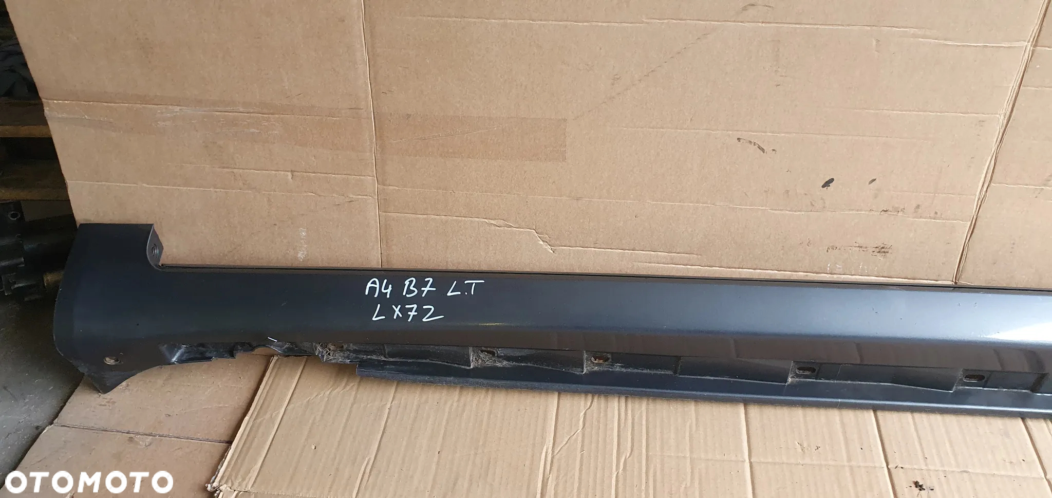 Listwa progowa lewa osłona progu Audi A4 B7 Kombi 8E0853859 LX7Z - 2