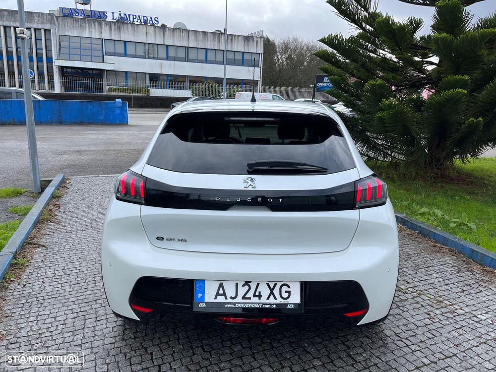 Peugeot e-208 50 kWh Allure Pack - 9