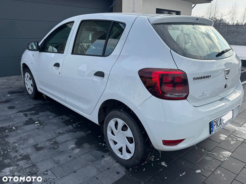 Dacia Sandero - 3