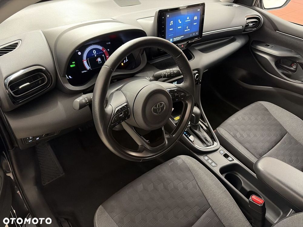 Toyota Yaris Hybrid 1.5 Style - 11