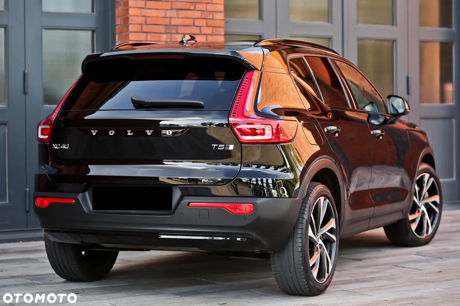 Volvo XC 40 T5 AWD R-Design - 15