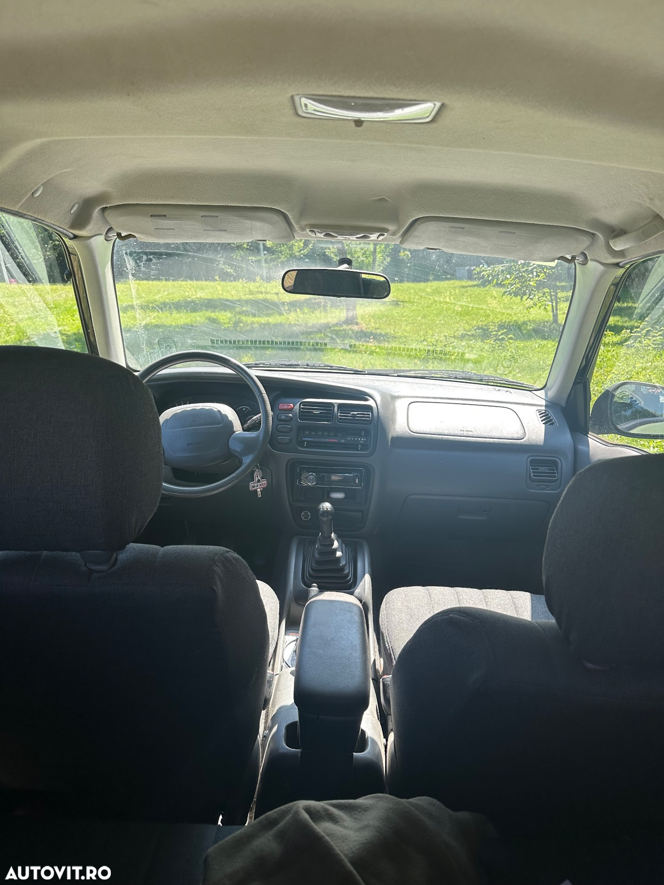 Suzuki Grand Vitara 2.0 - 6