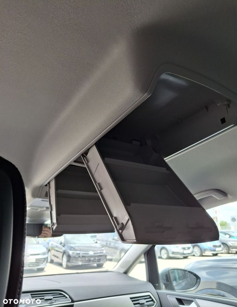 Volkswagen Touran 1.5 TSI EVO Comfortline DSG - 26