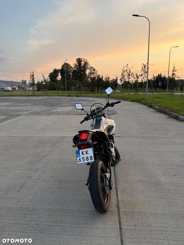 Yamaha WR - 5