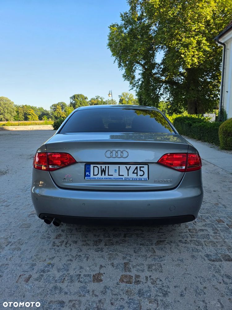 Audi A4 Limousine 2.0 TDI DPF Ambition - 16