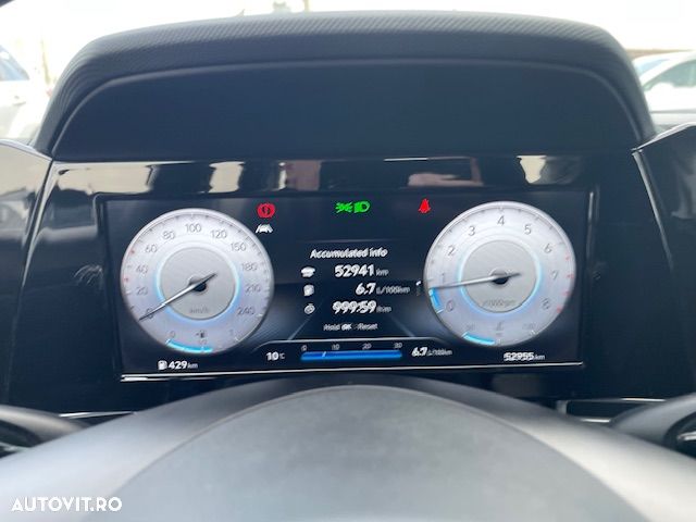 Hyundai Elantra 1.6 l 123 CP 6MT Highway - 6