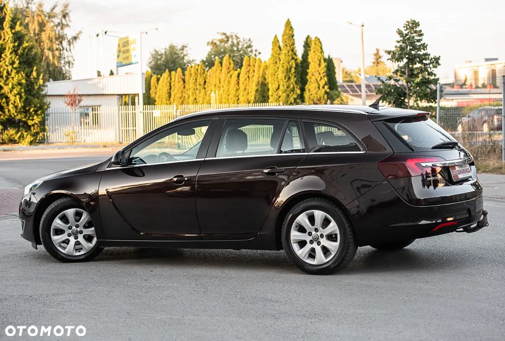 Opel Insignia - 10