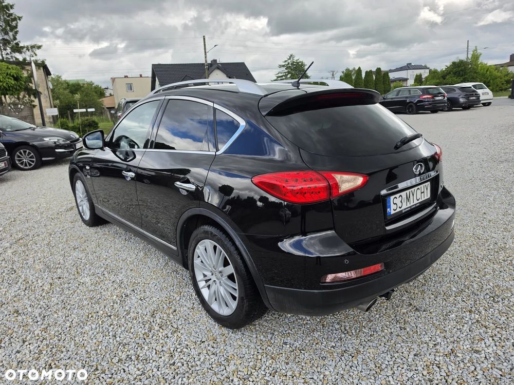 Infiniti QX50 - 7
