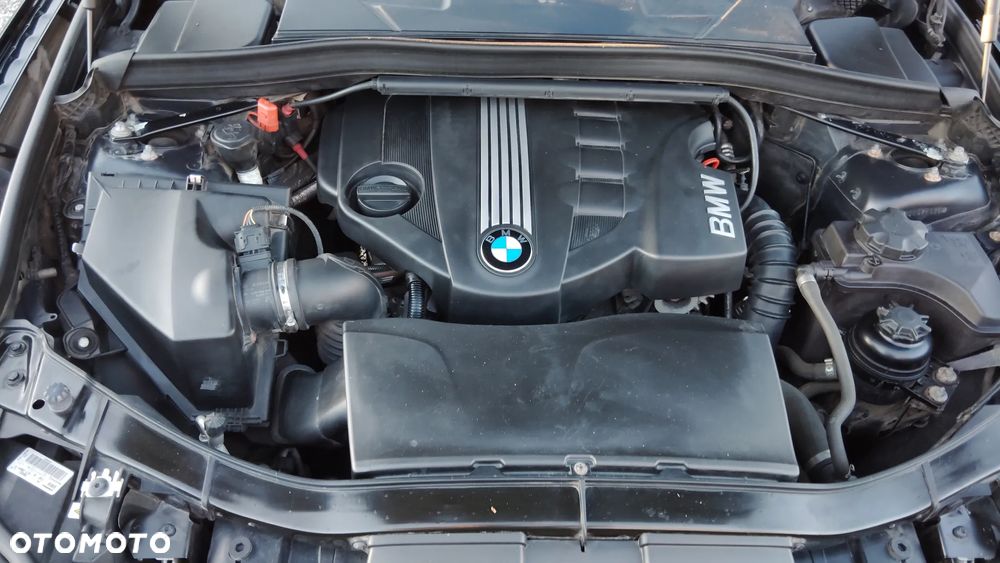 BMW X1 xDrive20d - 13