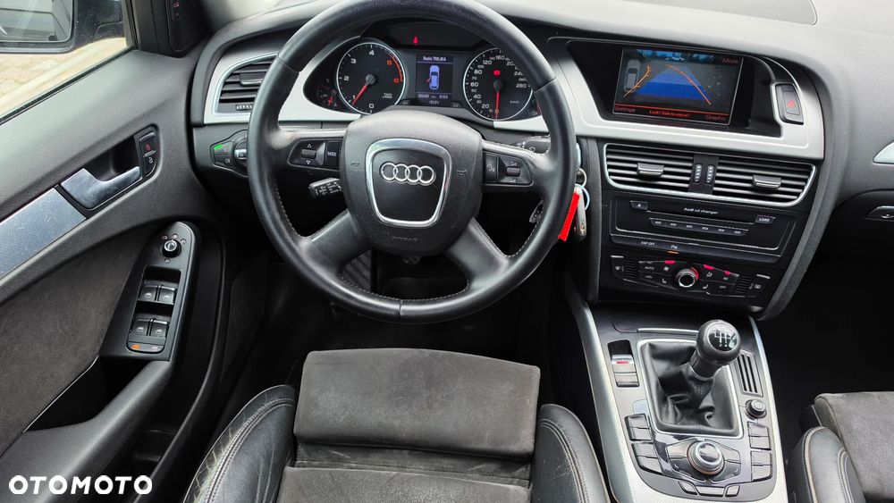 Audi A4 Avant - 8