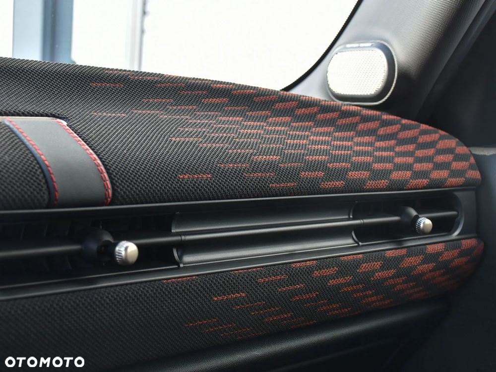 MINI Cooper - 25