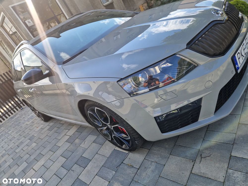 Skoda Octavia 2.0 TSI RS 230 DSG - 8