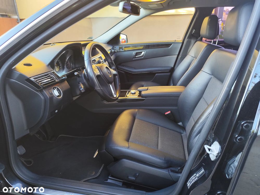 Mercedes-Benz Klasa E 350 CDI DPF BlueEFFICIENCY 7G-TRONIC Avantgarde - 5
