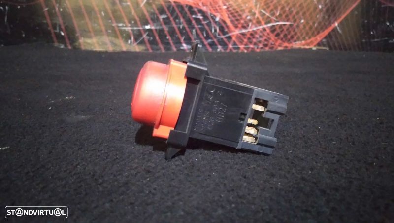 Botão 4 Piscas  Honda Civic Vii Hatchback (Eu, Ep, Ev) - 2