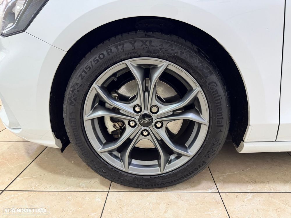 Ford Focus 1.0 EcoBoost ST-Line - 4