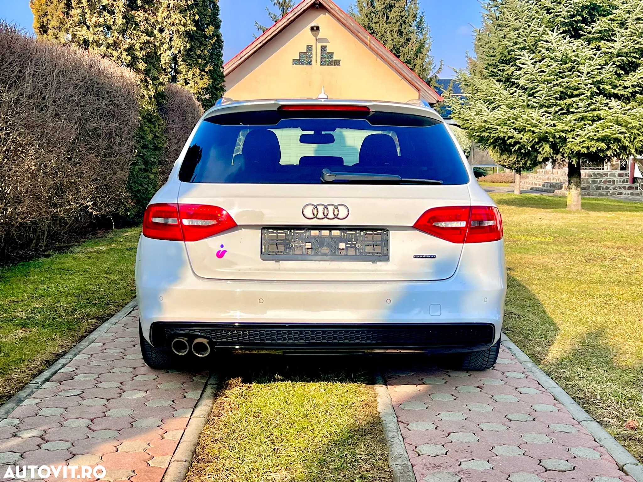 Audi A4 Avant 2.0 TDI DPF quattro S tronic S line Sportpaket - 5