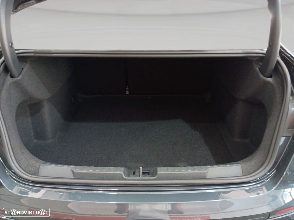 Audi A3 Limousine 30 TFSI Advanced S tronic - 32