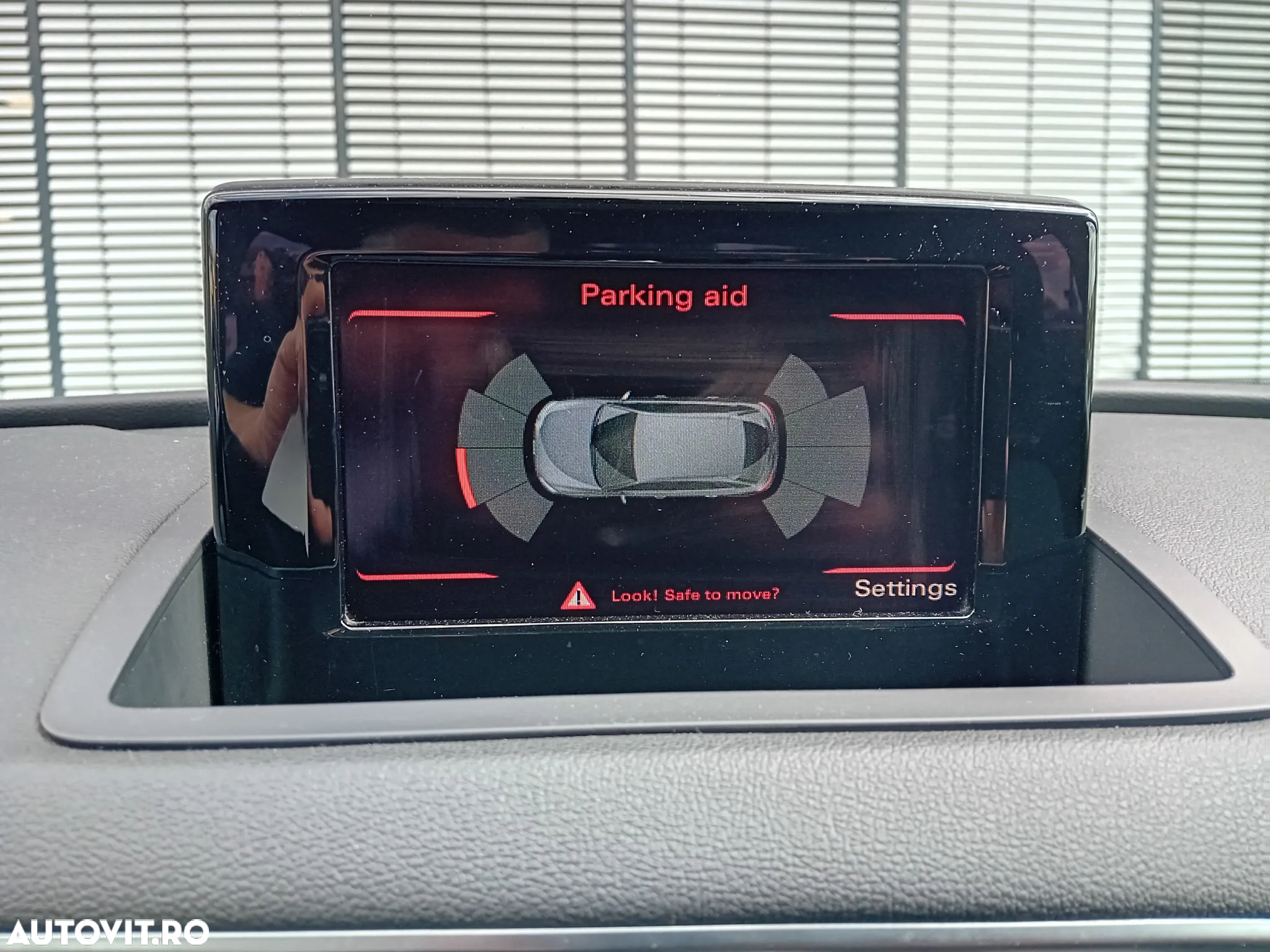 Audi Q3 2.0 TDI Quattro Stronic Design - 8