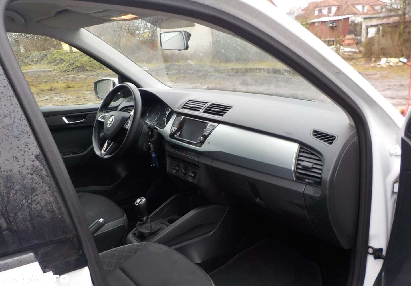 Skoda Fabia - 18