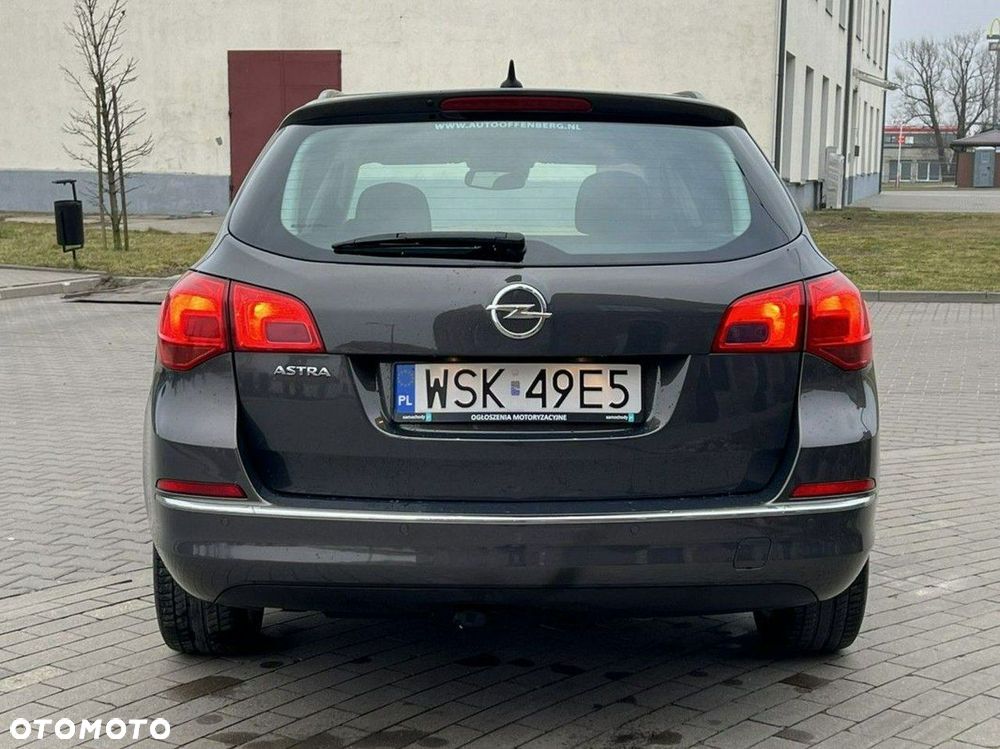 Opel Astra - 4