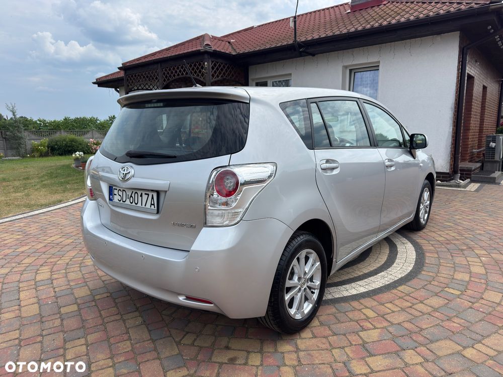 Toyota Verso - 15