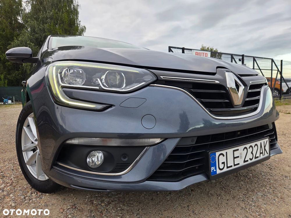 Renault Megane 1.5 Blue dCi Intens - 8