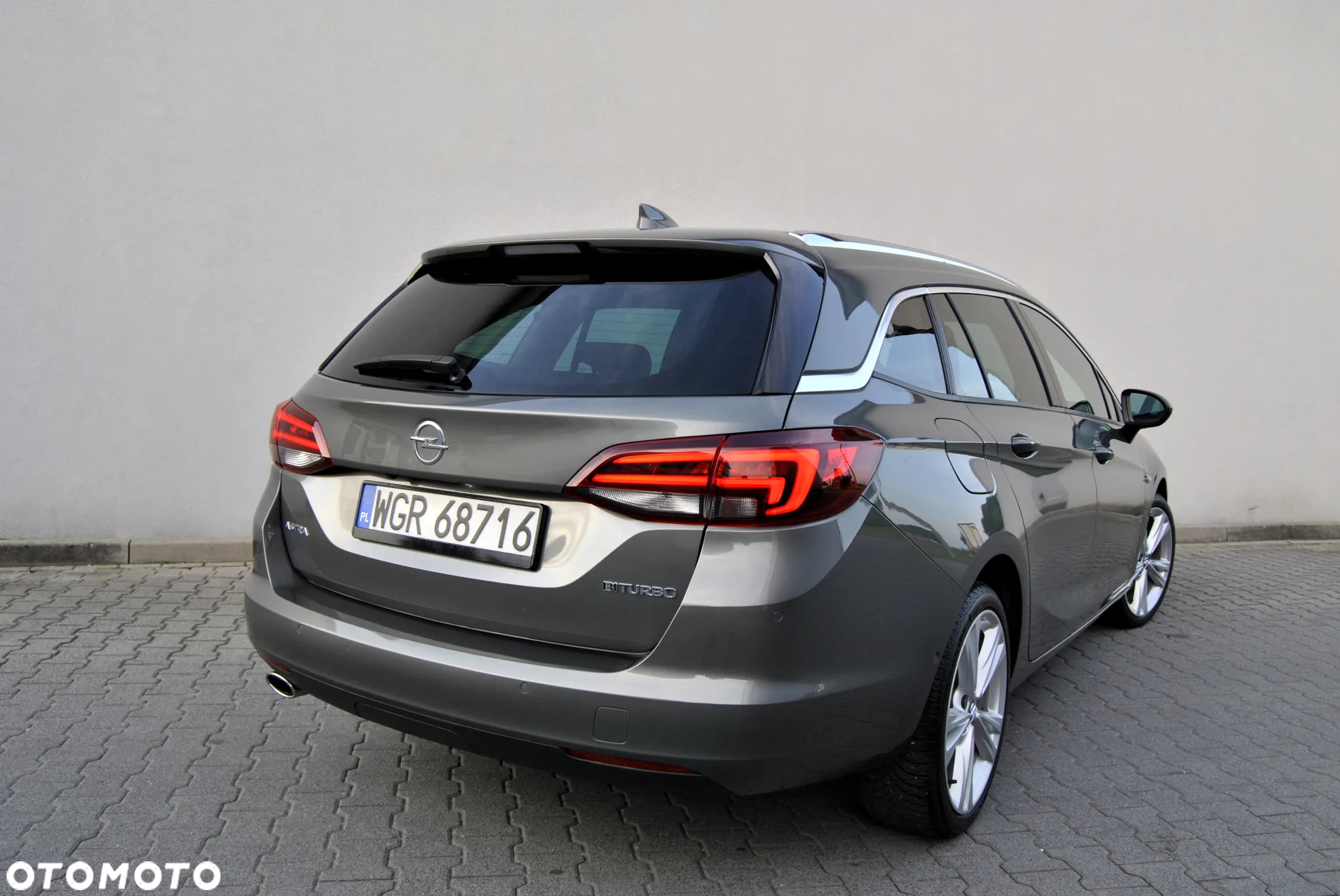 Opel Astra 1.6 BiTurbo D Start/Stop Sports Tourer Ultimate - 8