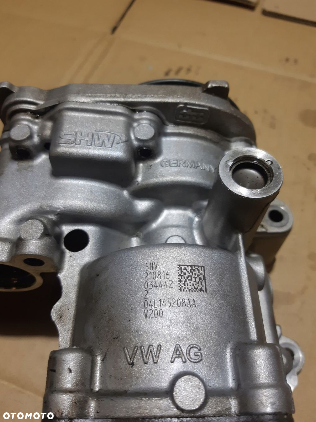 AUDI A4 B9 A5 F5 8W 2.0 TDI POMPA OLEJU 04L145208AA - 4