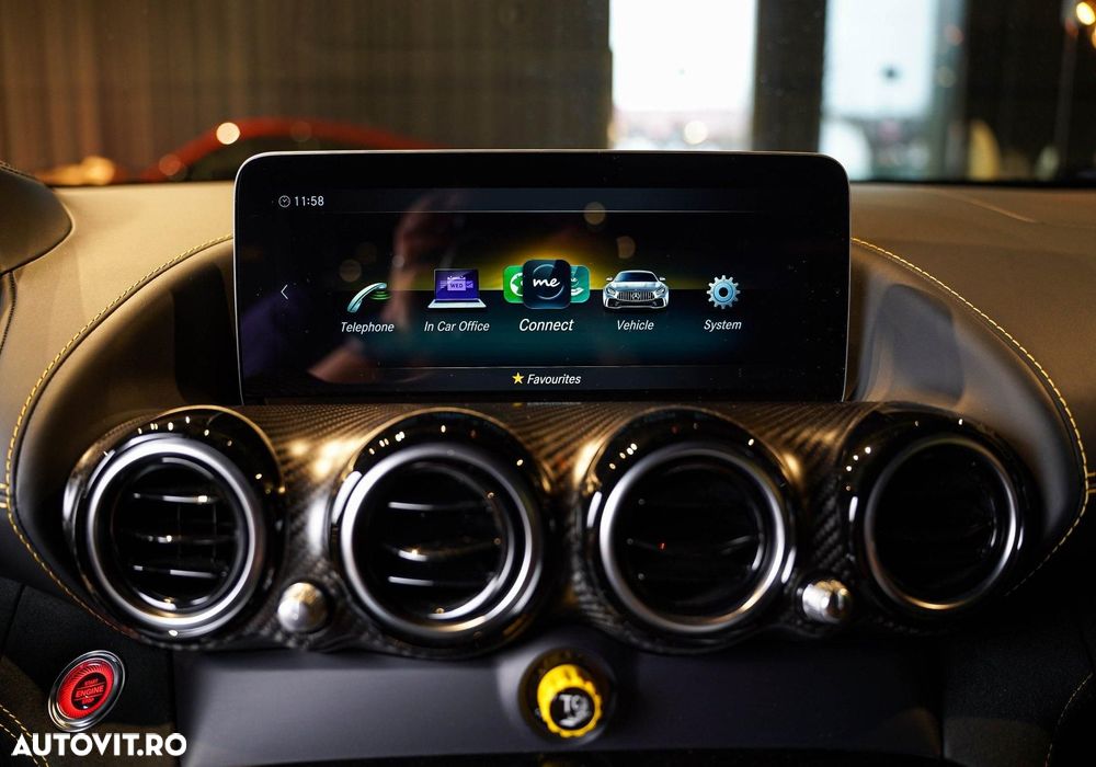 Mercedes-Benz AMG GT R - 33