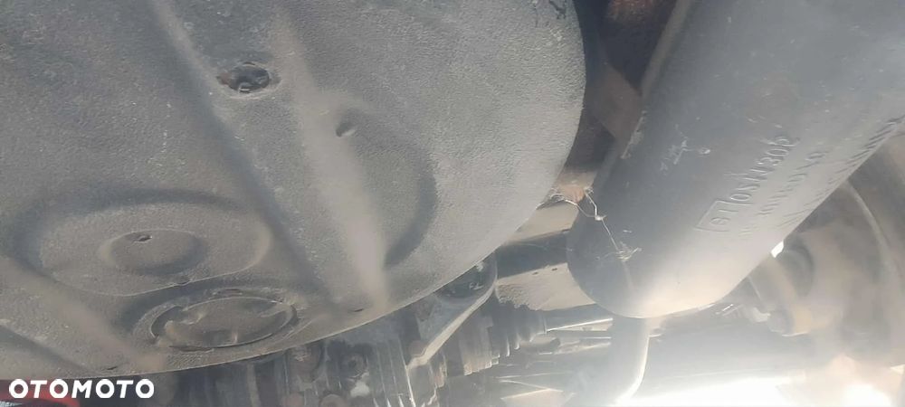 BMW Seria 3 - 12
