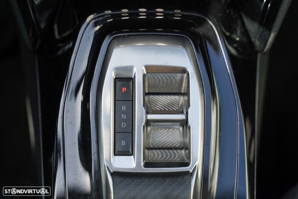 Peugeot e-208 50 kWh Allure Pack - 23