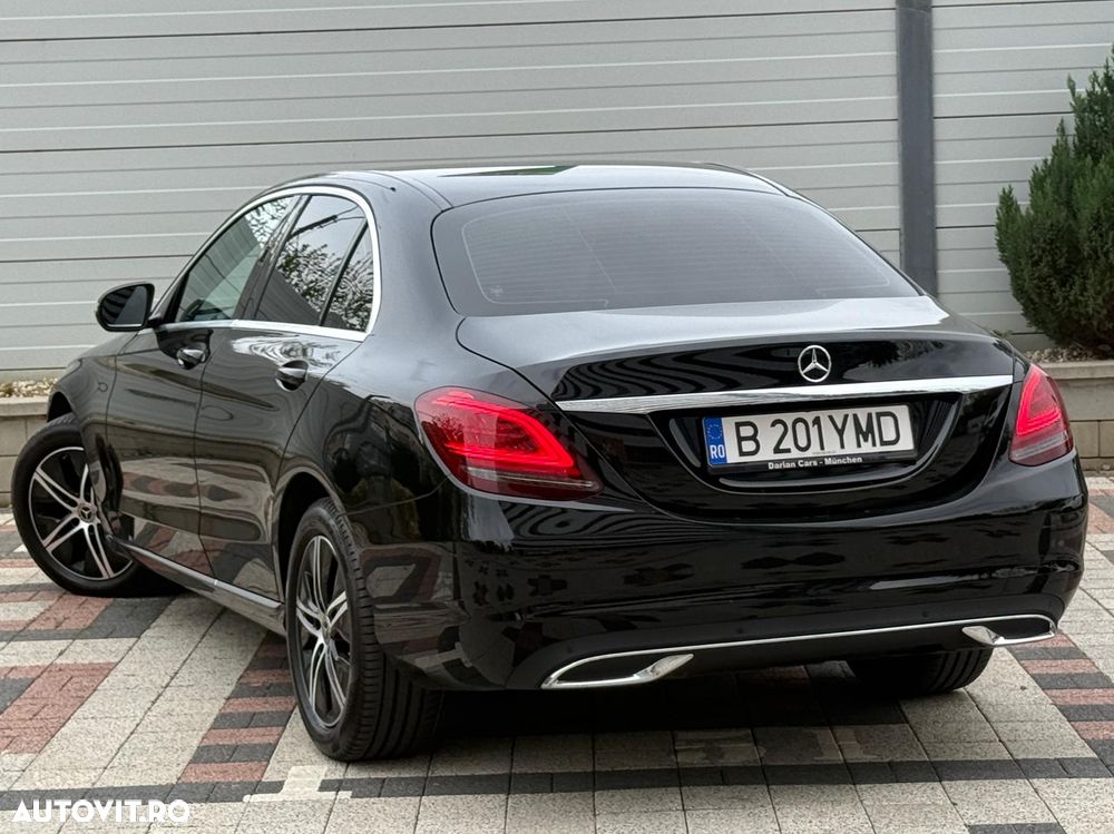 Mercedes-Benz C 300 d 9G-TRONIC Avantgarde - 4